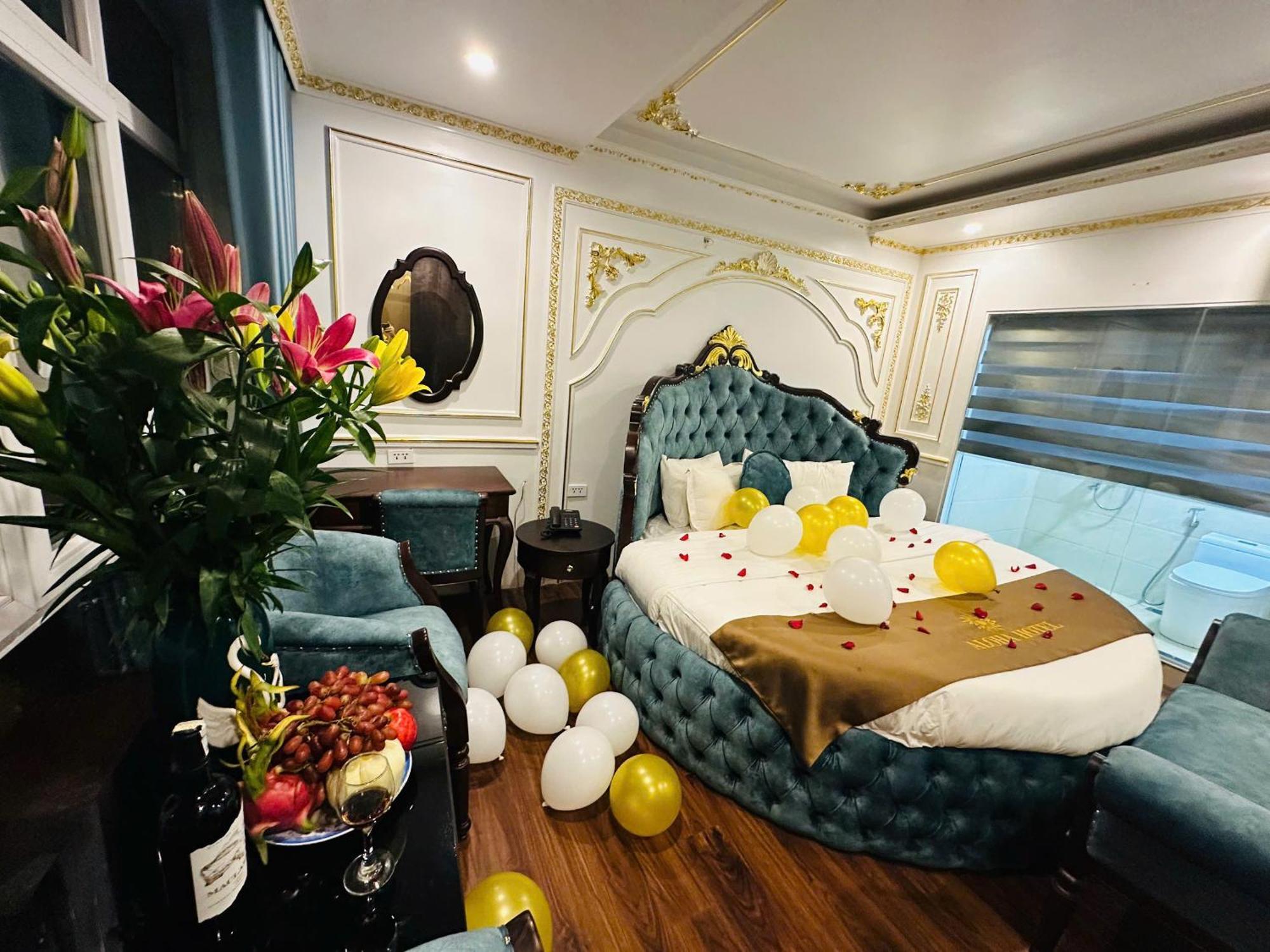 Aloha Hotel Ханой Экстерьер фото