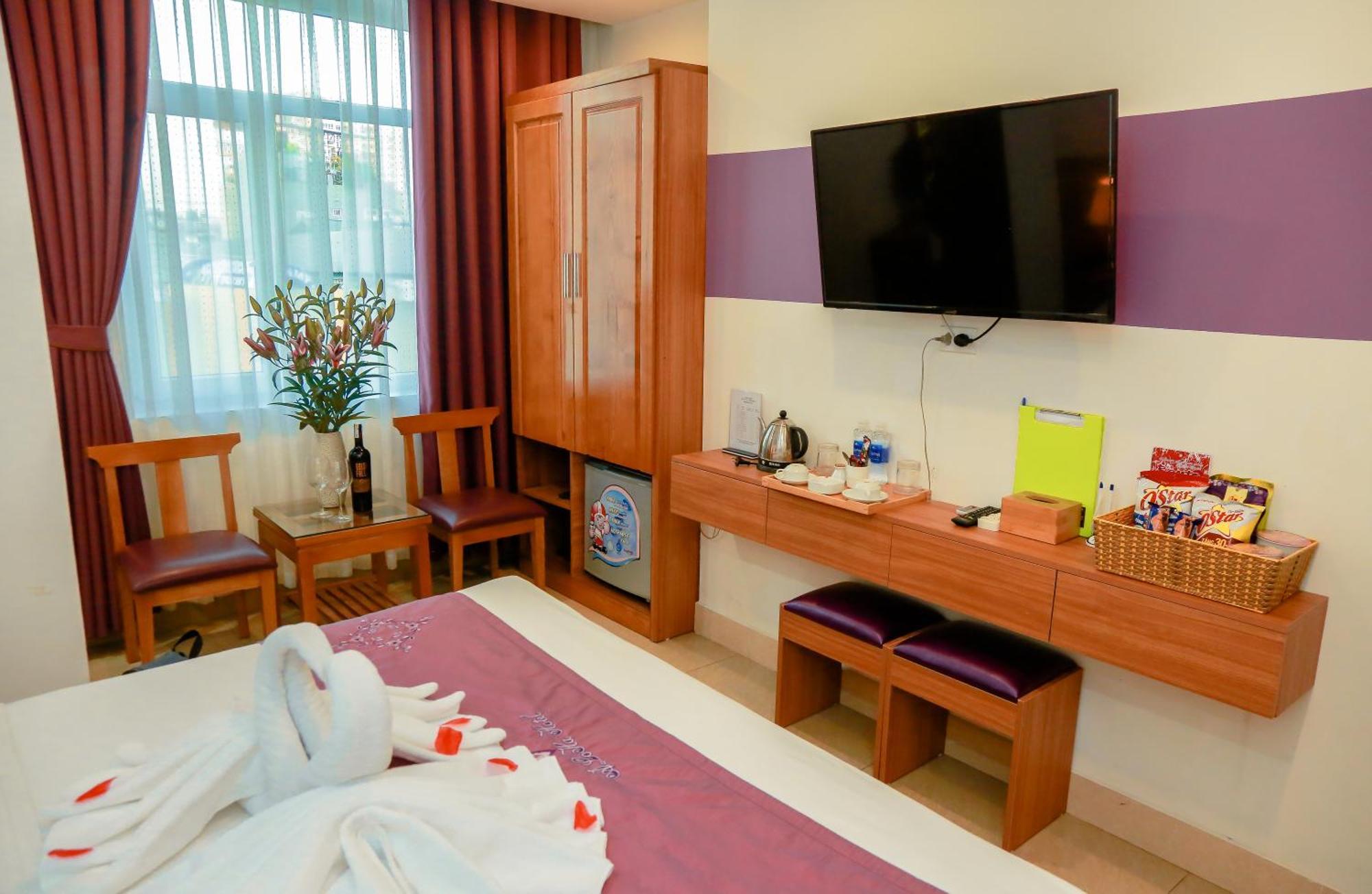 Aloha Hotel Ханой Экстерьер фото